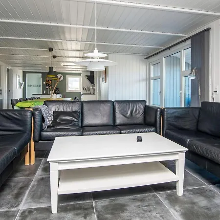 Holiday home Xxiv *