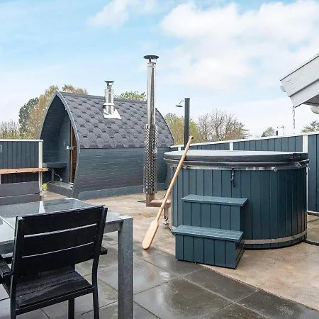 Holiday home Xxiv